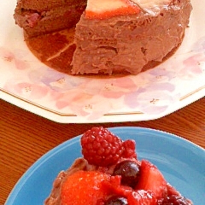 チョコカスタードでチョコレートベリーケーキ